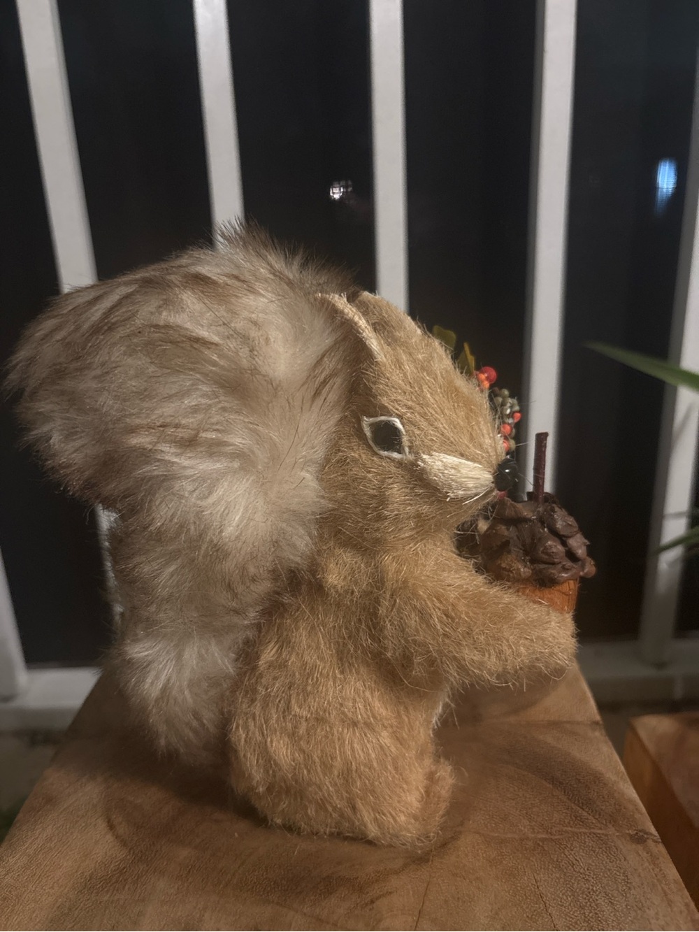 Fall Woodland Bristle Squirrel Pinecone Berry Decor 7”